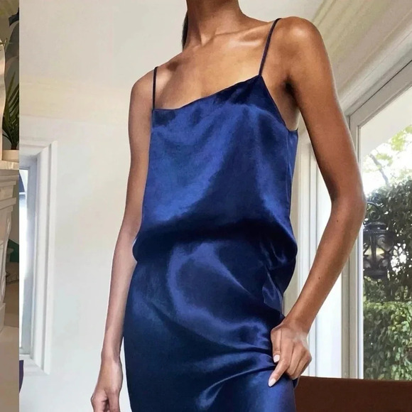 Aritzia Babaton Benji Camisole | Navy Blue | Size XXS - Picture 1 of 8